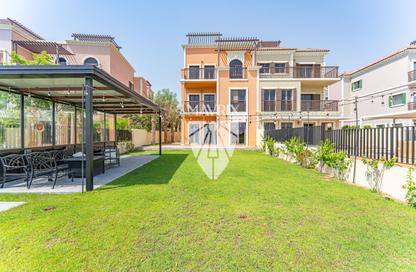 Villa - 5 Bedrooms - 7 Bathrooms for rent in Sur La Mer 1 - Sur La Mer - Jumeirah 1 - Jumeirah - Dubai