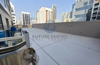 Apartment - 3 Bedrooms - 5 Bathrooms for rent in Haas Building - Jumeirah Garden City - Al Satwa - Dubai