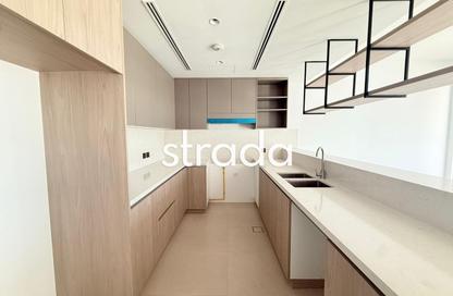 Townhouse - 3 Bedrooms - 4 Bathrooms for rent in Aura Gardens - Tilal Al Ghaf - Dubai
