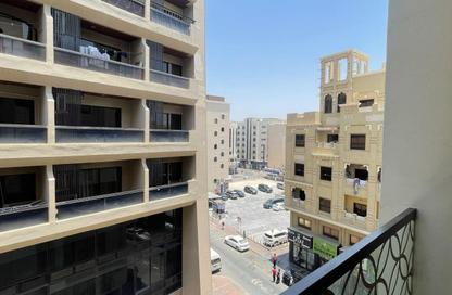 Apartment - Studio - 1 Bathroom for rent in Dar Al Hai Building - Al Souk Al Kabeer - Bur Dubai - Dubai