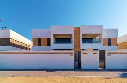 Villa - 4 Bedrooms - 4 Bathrooms for sale in Jebel Ali Hills - Saih Shuaib 1 - Jebel Ali - Dubai