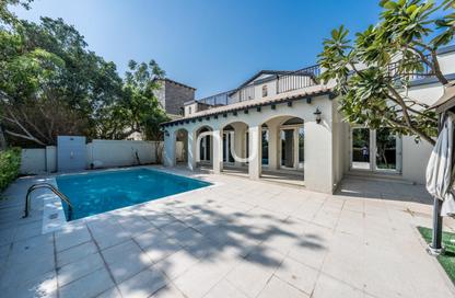 Villa - 5 Bedrooms - 5 Bathrooms for sale in Sienna Lakes - Jumeirah Golf Estates - Dubai