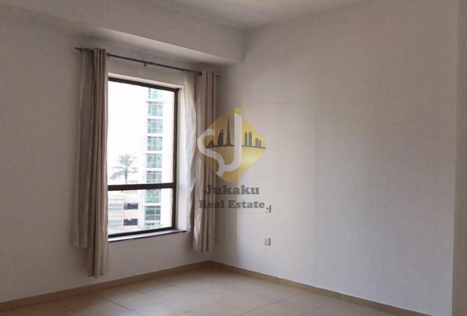 90922380 - Property Image 3