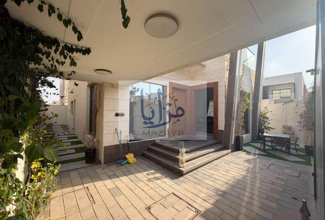 127468939 - Property Image 3
