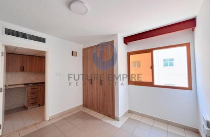 Apartment - Studio - 1 Bathroom for rent in AAAF Building - Al Mankhool - Bur Dubai - Dubai