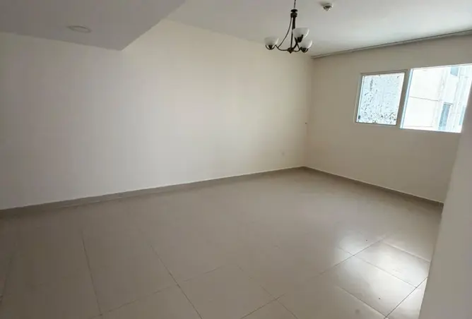 163701906 - Property Image 3