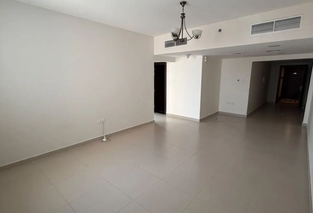 163701906 - Property Main Image