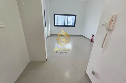 Apartment - 1 Bathroom for rent in Le Bistrot - International City Phase 2 - Al Warsan 4 - Al Warsan - Dubai