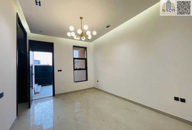 128812233 - Property Image 3