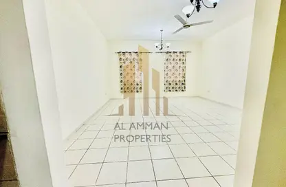 Apartment - Studio - 1 Bathroom for rent in Building P14 - France Cluster - International City - Dubai