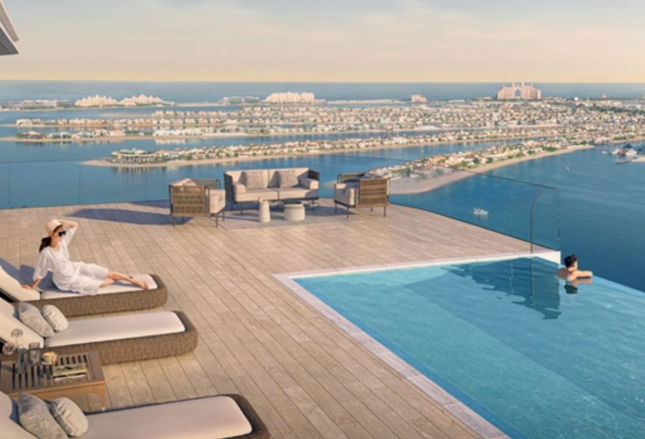 COVERED PARKING | PRIME LOCATION | PRIVATE BEACH - 7