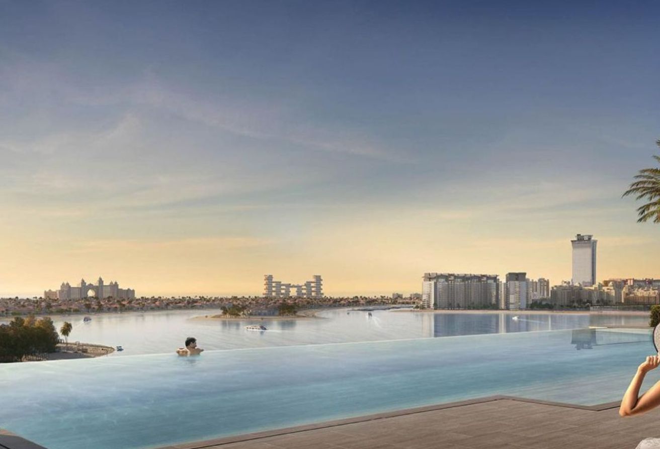 COVERED PARKING | PRIME LOCATION | PRIVATE BEACH - 6