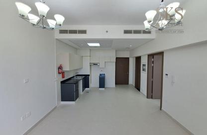 Apartment - 1 Bedroom - 2 Bathrooms for rent in Hamdan Juma Building - Al Barsha 1 - Al Barsha - Dubai