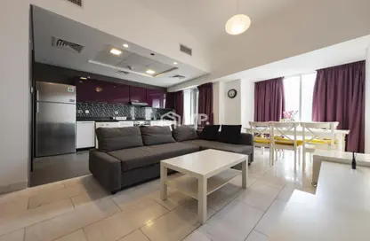 شقة - غرفة نوم - 2 حمامات للايجار في (برج كيان (إنفينيتي - دبي مارينا - دبي