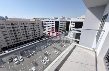 Apartment - 2 Bedrooms - 4 Bathrooms for rent in Masaken Al Muraqqabat 06 - Al Muraqqabat - Deira - Dubai