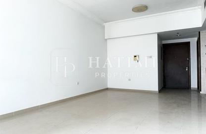 Apartment - 1 Bedroom - 2 Bathrooms for sale in Ontario Tower - Business Bay - Dubai