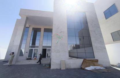 Villa - 7 Bedrooms - 7+ Bathrooms for sale in Al Habooy - Al Markhaniya - Al Ain