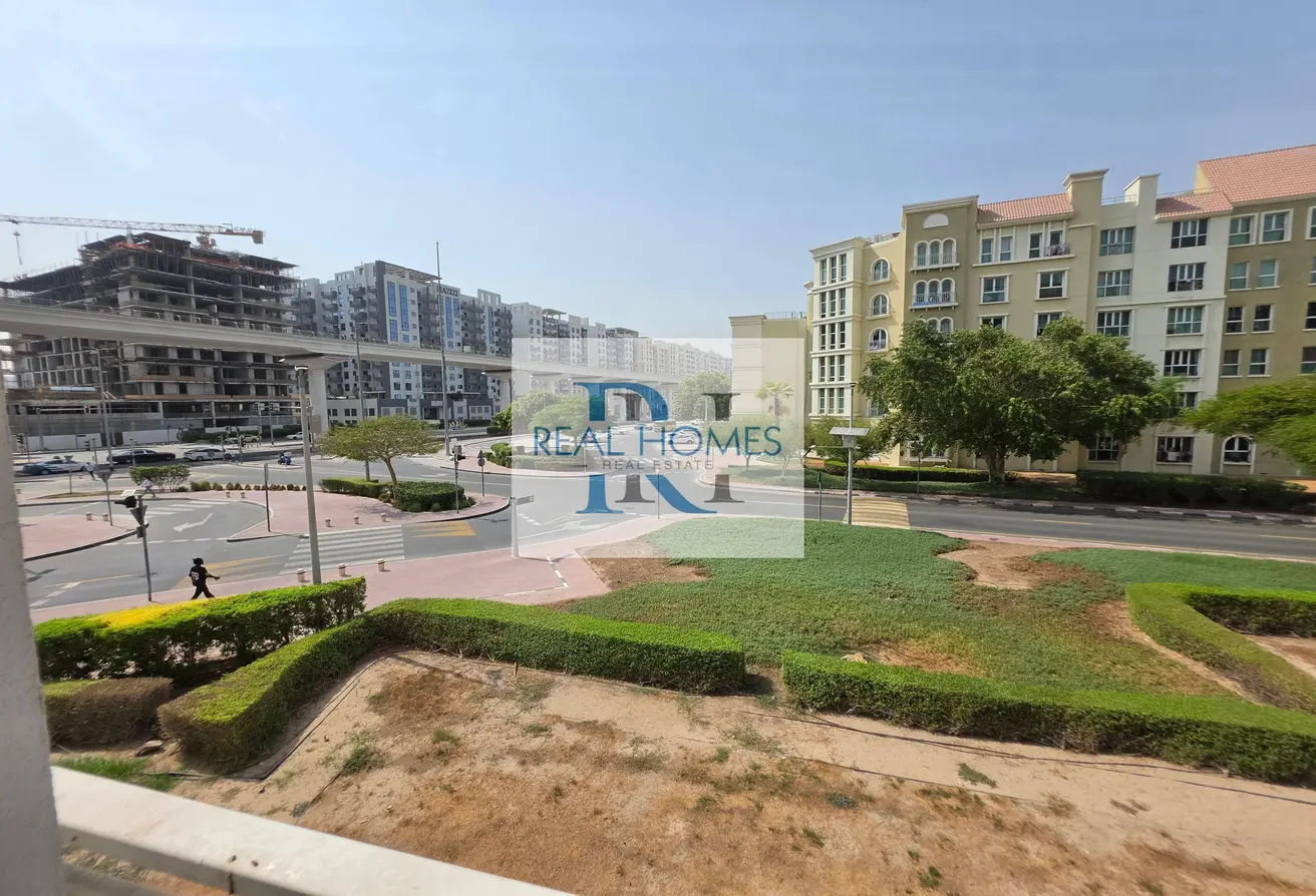 156139900 - Property Main Image