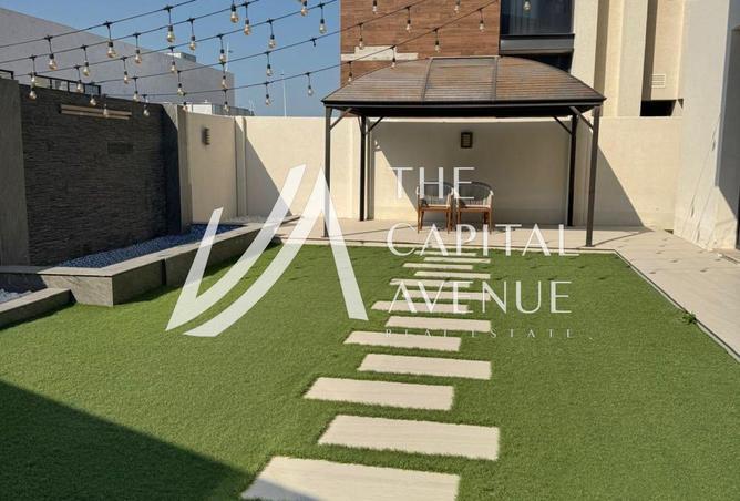 82801802 - Property Image 2