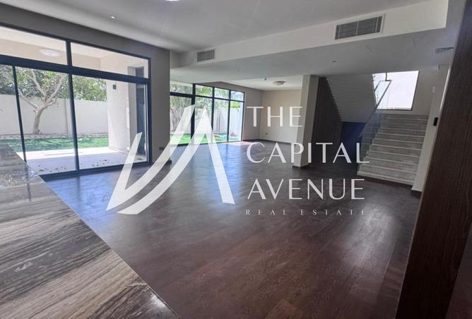 82801802 - Property Main Image