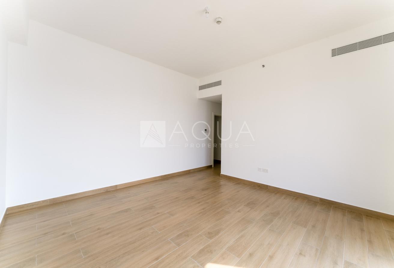 Stunning Sunsets | Chiller Free | Maids Room photo 12