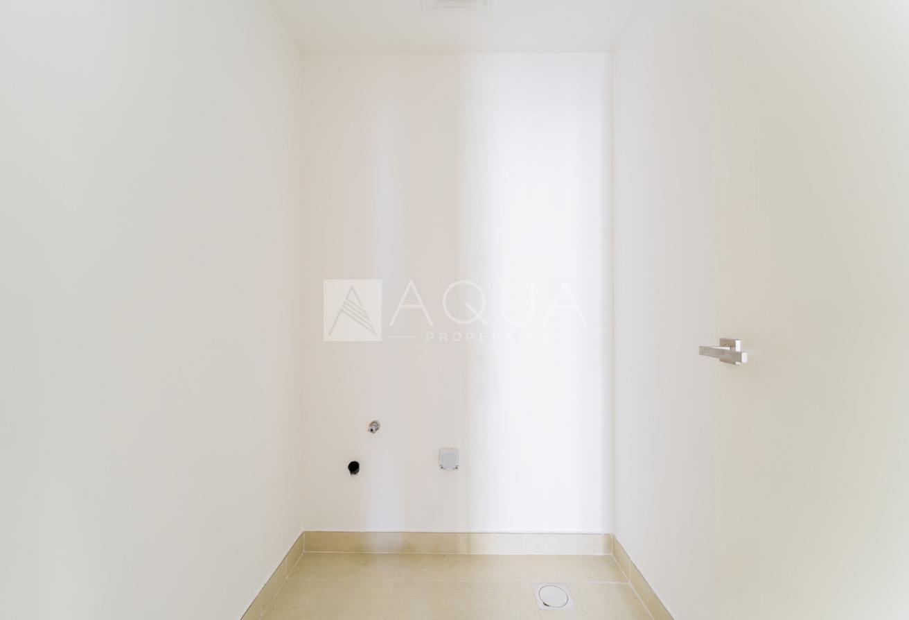 Stunning Sunsets | Chiller Free | Maids Room photo 24