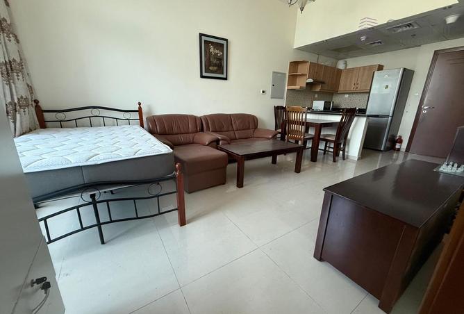 82810538 - Property Image 2