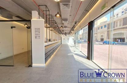 Shop - Studio - 2 for rent in Hessa Home Building - Oud Metha - Bur Dubai - Dubai