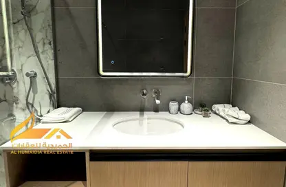 Apartment - 2 Bedrooms - 3 Bathrooms for sale in Ajman Creek Towers - Al Rashidiya 1 - Al Rashidiya - Ajman