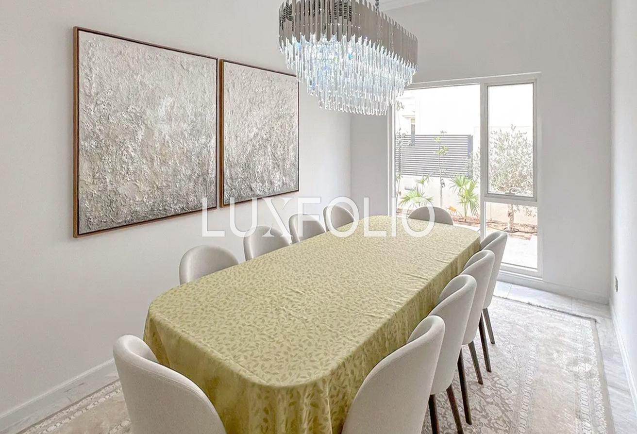Luxury Living | Remodelled Type 5| Fully Furnished photo 9