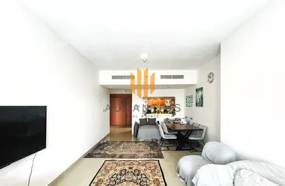 Apartment - 1 Bedroom - 2 Bathrooms for sale in Lake Point Tower - JLT Cluster N - Jumeirah Lake Towers - Dubai