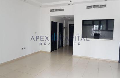 Apartment - 1 Bedroom - 1 Bathroom for rent in Skyview Tower - Dubai Marina - Dubai