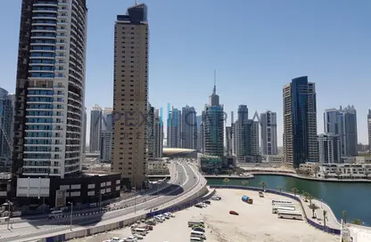 Apartment - 1 Bedroom - 1 Bathroom for rent in Skyview Tower - Dubai Marina - Dubai