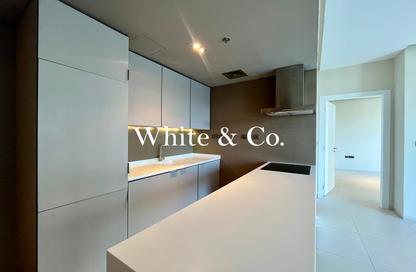 Apartment - 1 Bedroom - 2 Bathrooms for rent in West Avenue Tower - Dubai Marina - Dubai