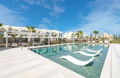 Townhouse - 2 Bedrooms - 4 Bathrooms for sale in Luxury Living Villas - Falcon Island - Al Hamra Village - Ras Al Khaimah