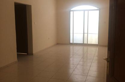 Apartment - 2 Bedrooms - 2 Bathrooms for rent in Al Azza Building - Al Rumaila - Ajman