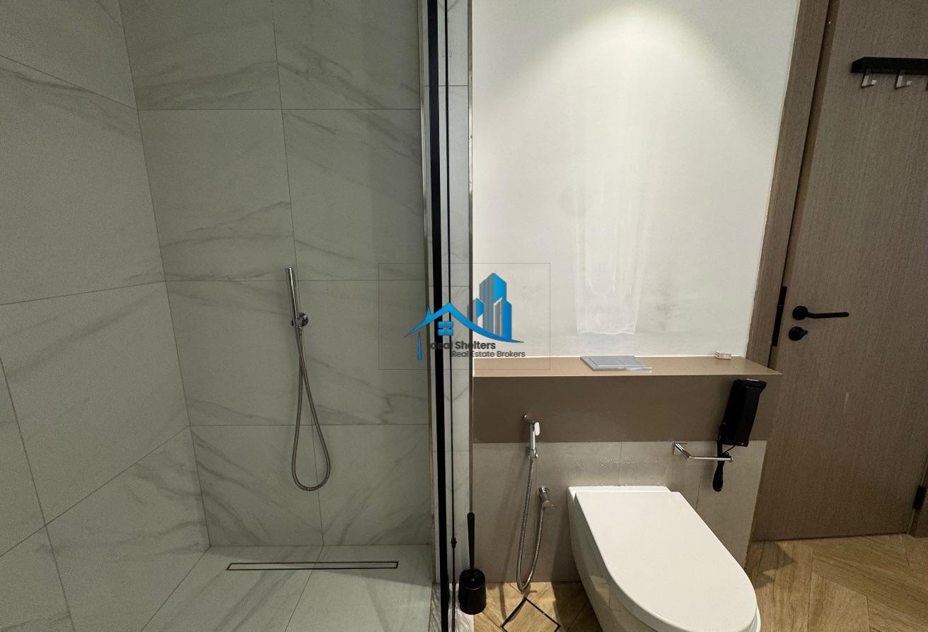 2 BR DEWA Included | 1267 sqft | Water View photo 16