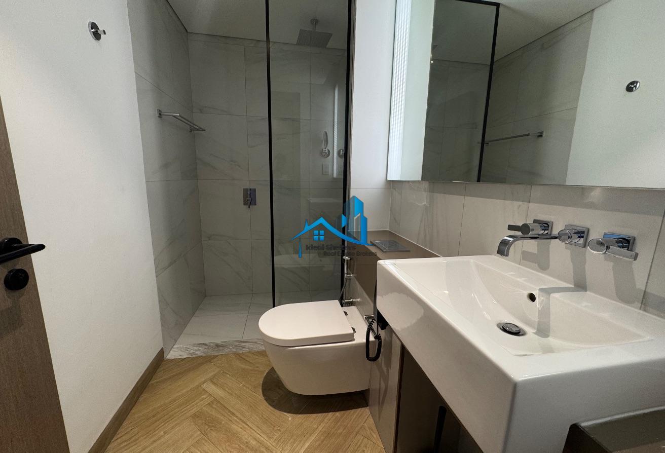 2 BR DEWA Included | 1267 sqft | Water View photo 10