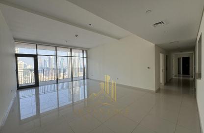 Apartment - 3 - 4 for rent in Boulevard Crescent Tower 1 - BLVD Crescent - Downtown Dubai - Dubai