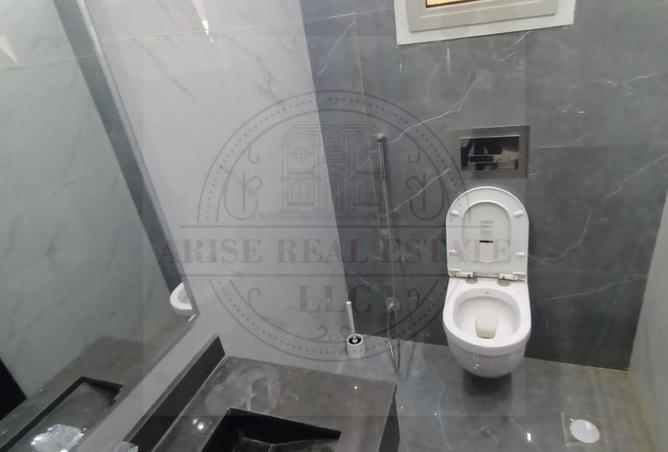 144185910 - Property Image 3