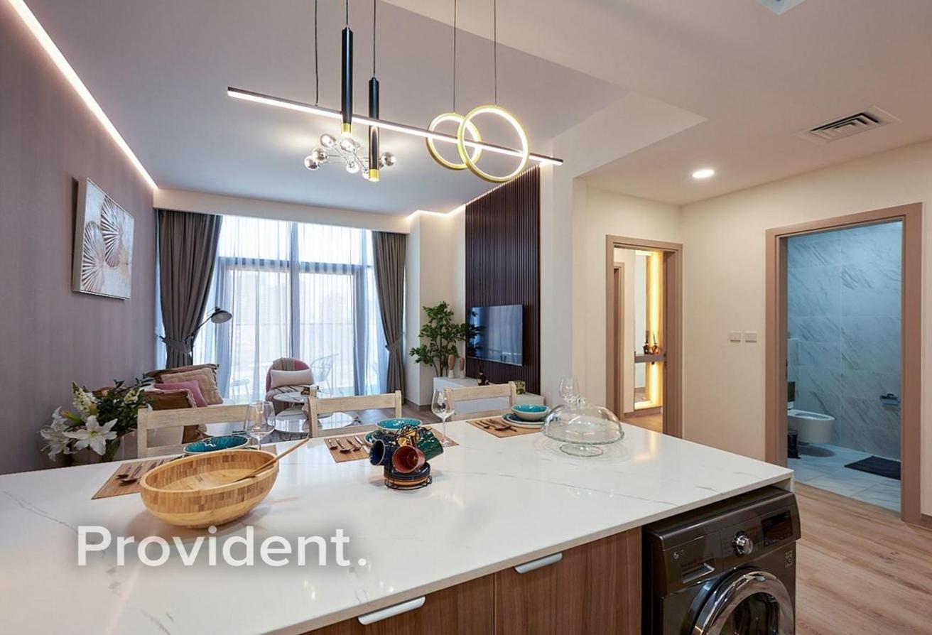 Brand New | Fully Furnished | High Floor photo 7