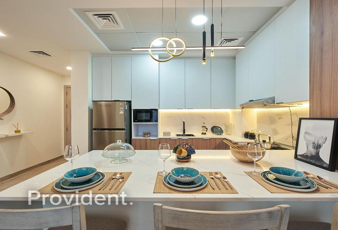 Brand New | Fully Furnished | High Floor photo 4