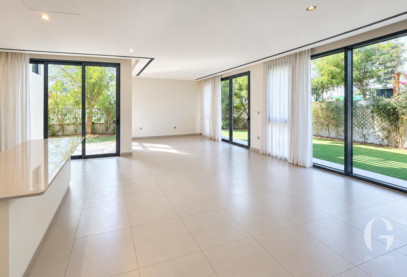 4BR E3 Corner | Back-to-Back | Sidra | Spacious photo 3