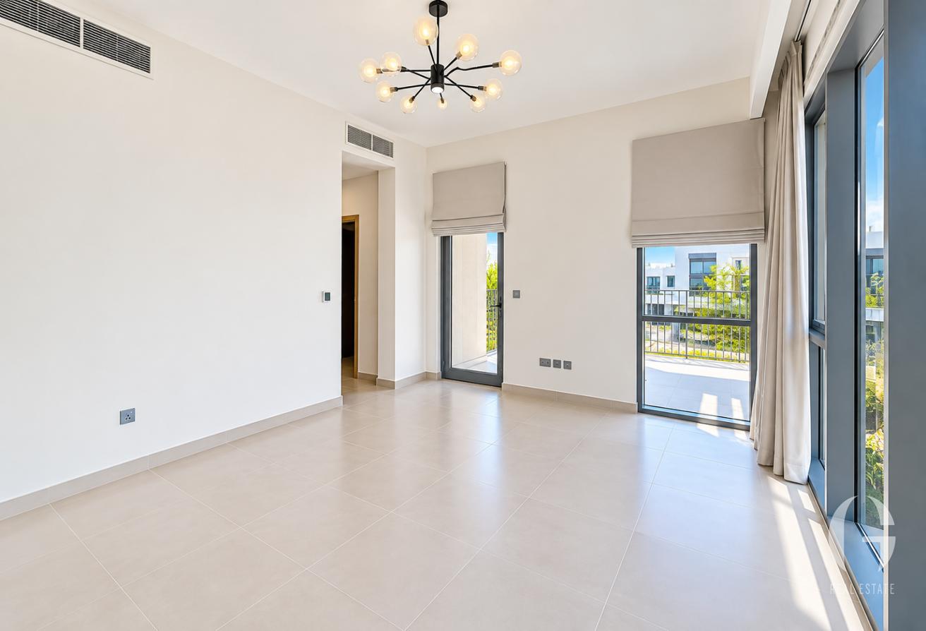 4BR E3 Corner | Back-to-Back | Sidra | Spacious photo 12