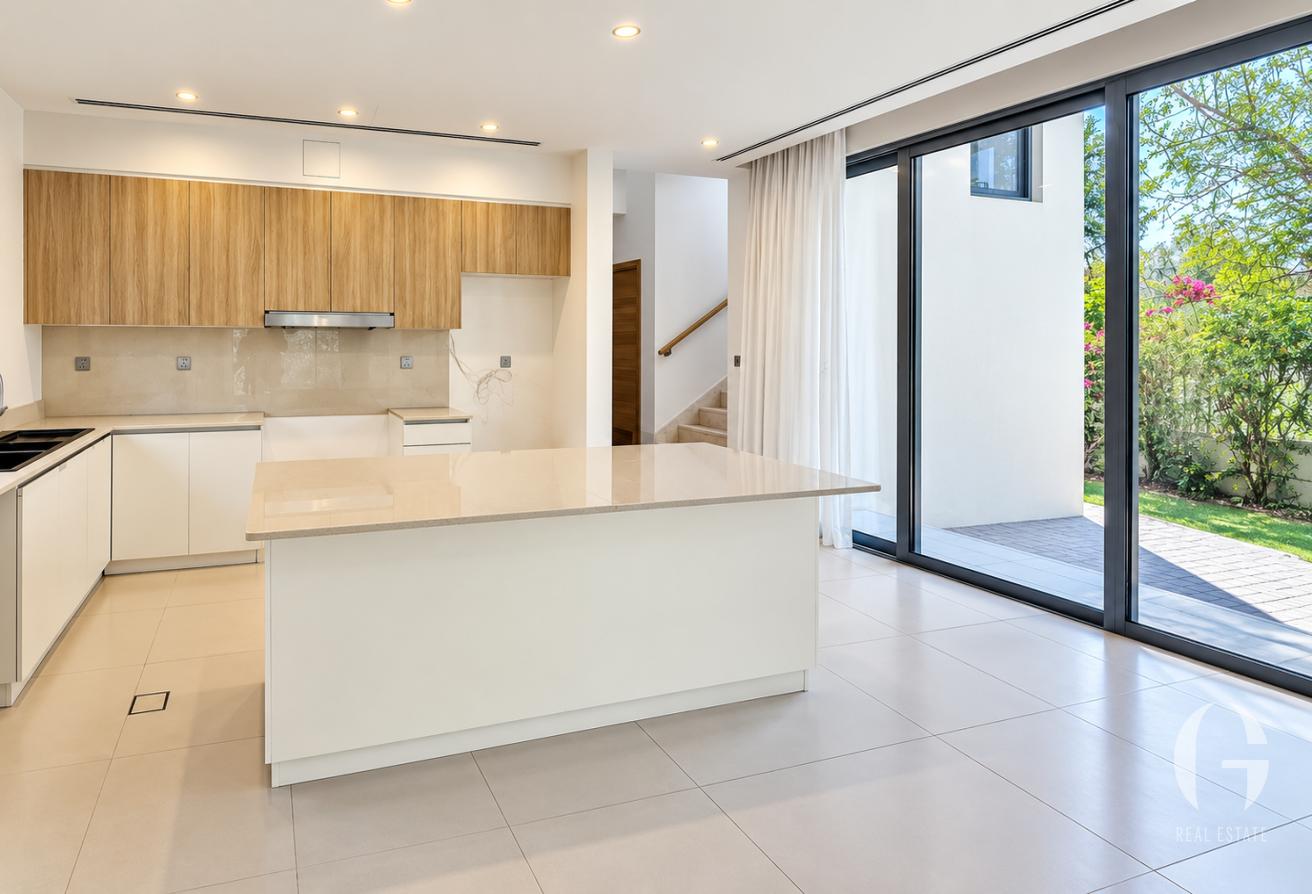 4BR E3 Corner | Back-to-Back | Sidra | Spacious photo 6