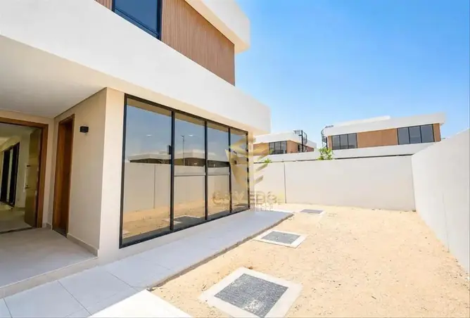 147796980 - Property Image 2