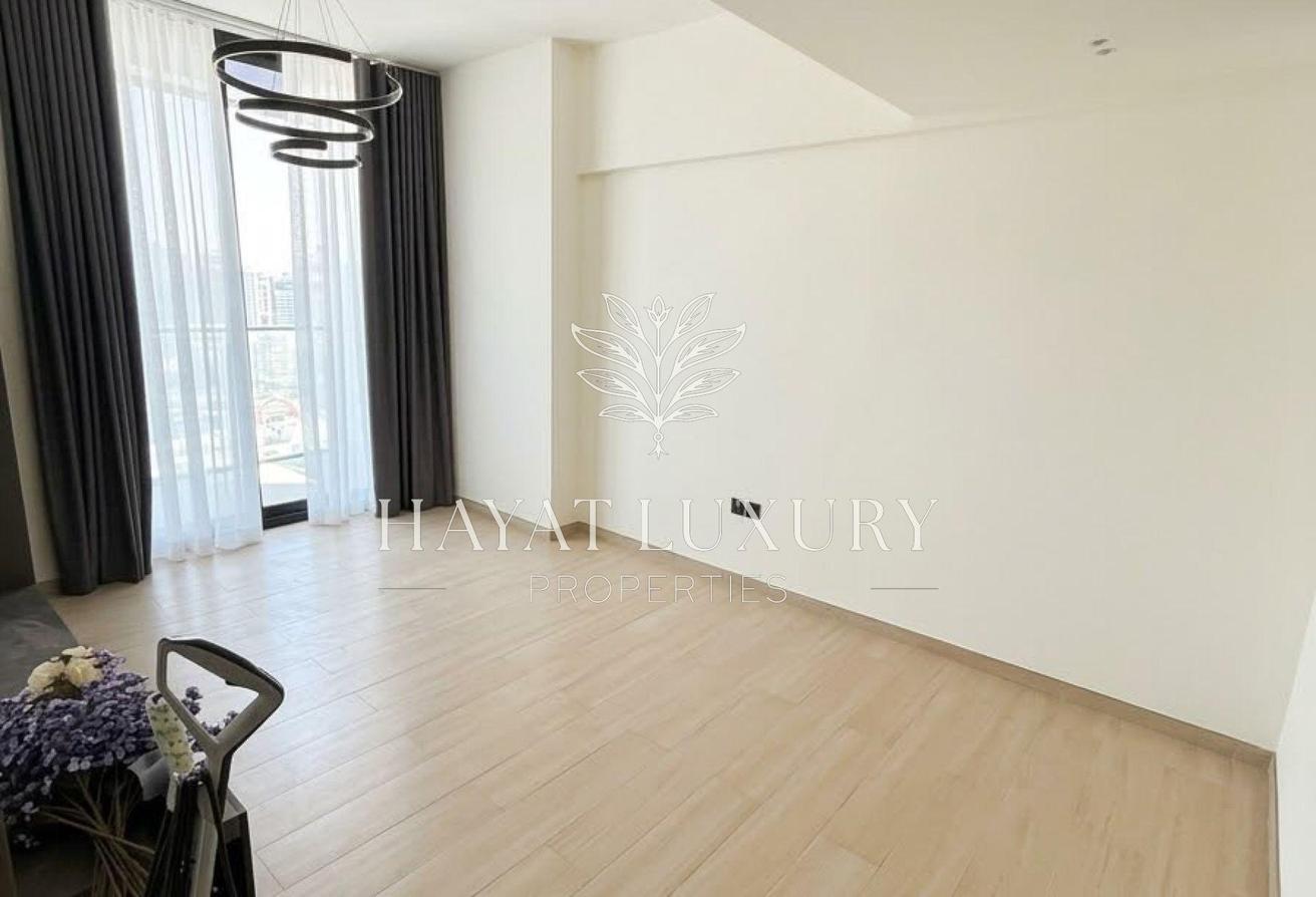 Unfurnished 1BR I High Floor I Pool View photo 7