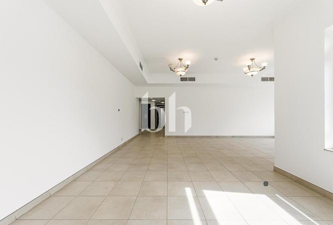 54405248 - Property Image 3