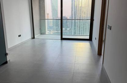 Apartment - 1 - 1 for sale in The Edge Tower A - The Edge - Business Bay - Dubai
