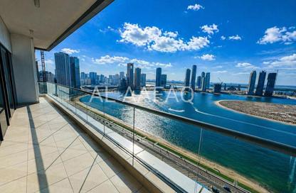 Apartment - 3 Bedrooms - 5 Bathrooms for rent in Al Khan Corniche - Al Khan - Sharjah